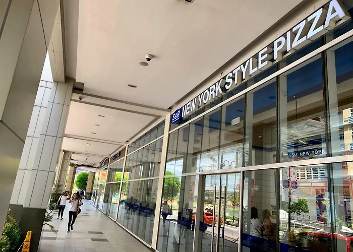 Apartment Chillax 101 Newport Boulevard Manila