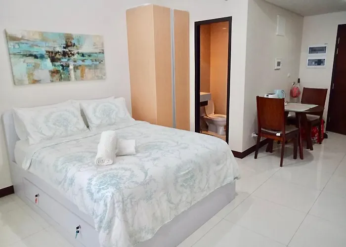 Chillax 101 Newport Boulevard * Manila